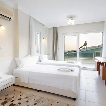 Sleeps 7 With Pool Air Con And Wifi Villa