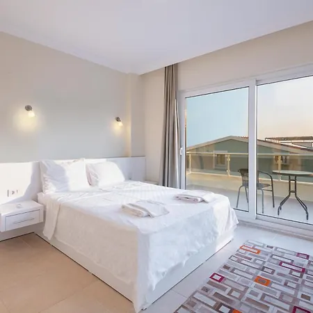 Sleeps 7 With Pool Air Con And Wifi * Kalkan